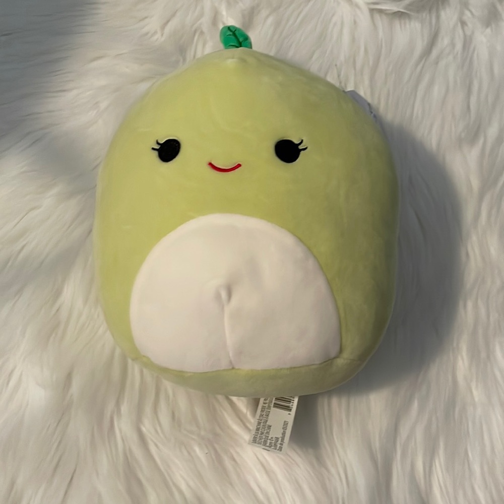 ASHLEY THE APPLE SQUISHMALLOW NWT 8”